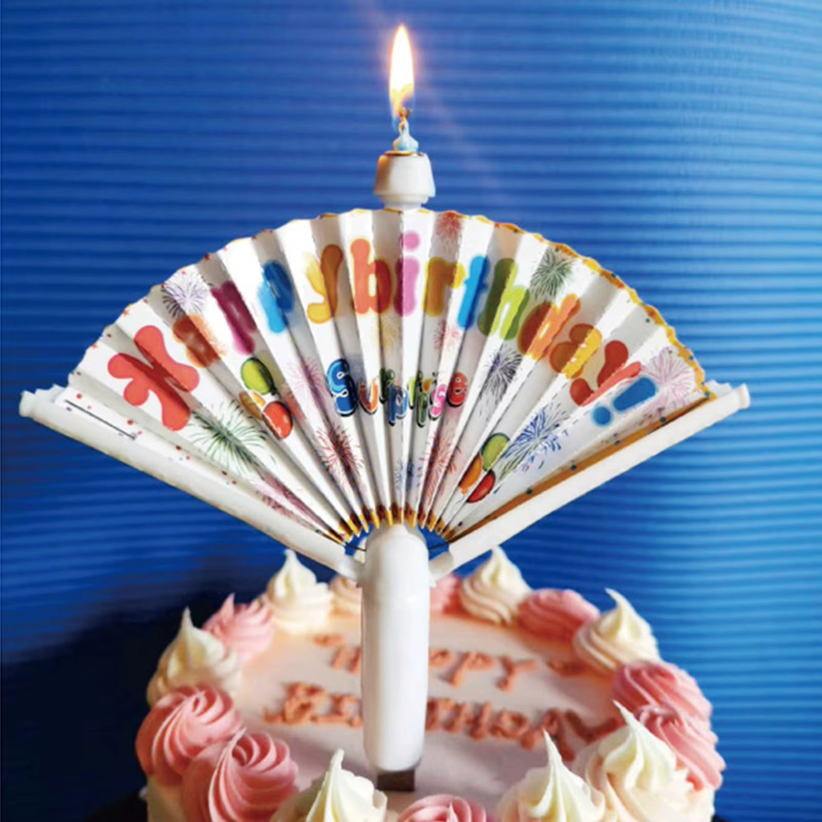 Birthday Candle with Joker Fan Banner Safe Material Unique Design Clown Pattern Candles for Decorating Birthday Theme Party Cake